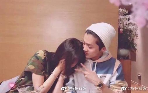 女朋友给你发消息你不回女朋友生气了我们应该怎么处理？游戏画面